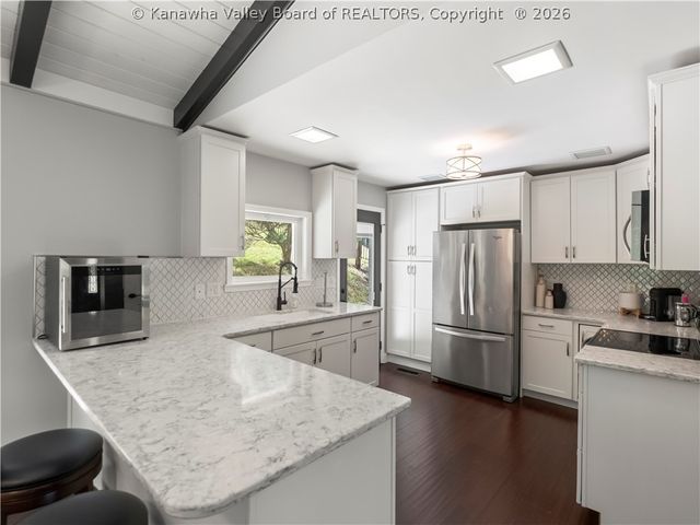 1511 Hunter Drive, Charleston, WV 25311