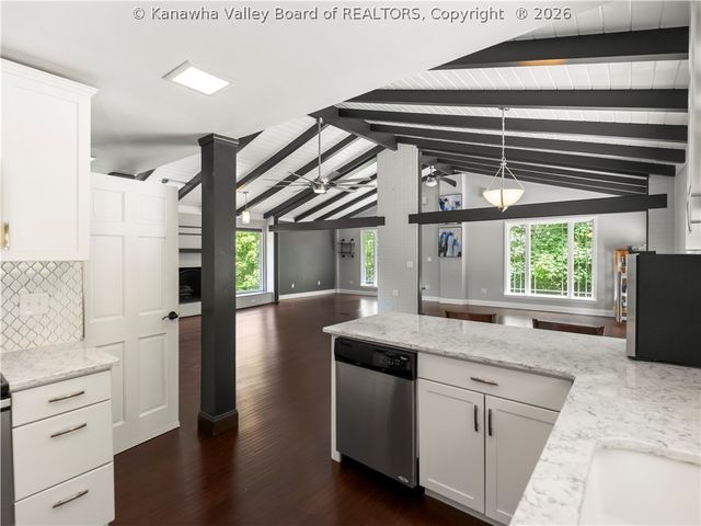 1511 Hunter Drive, Charleston, WV 25311