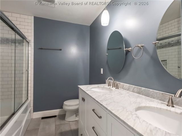 1511 Hunter Drive, Charleston, WV 25311