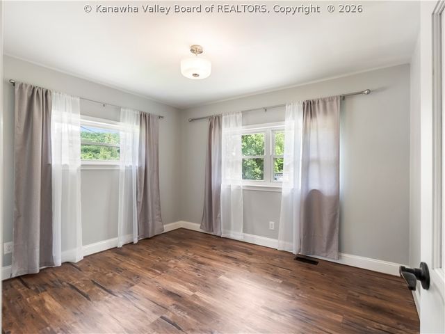1511 Hunter Drive, Charleston, WV 25311