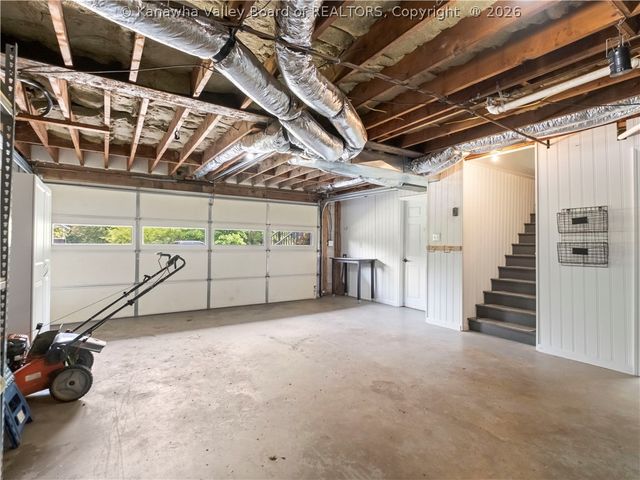 1511 Hunter Drive, Charleston, WV 25311