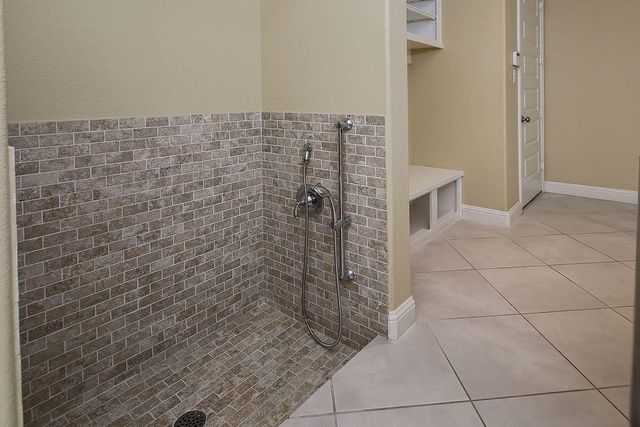 330 Mill Creek Road, Pinehurst, TX 77362