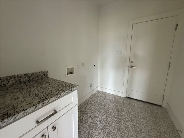 100 Kentucky Drive, Willow Park, TX 76087