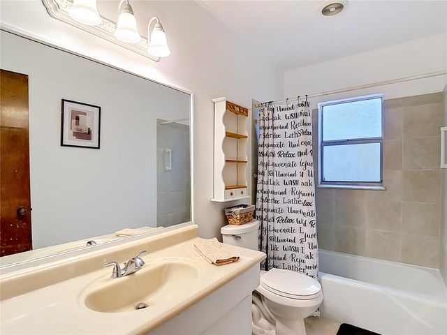 2201 LADYWOOD COURT, Brandon, FL 33511