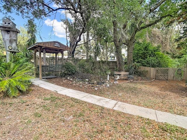 2201 LADYWOOD COURT, Brandon, FL 33511
