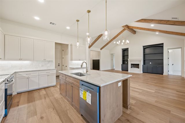 1033 Silver Sage Trail, Weatherford, TX 76085