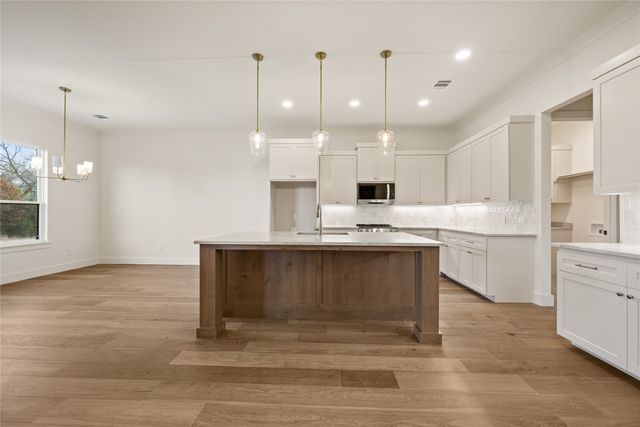 1033 Silver Sage Trail, Weatherford, TX 76085