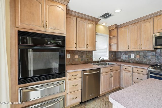 9 Dwight Drive, Ocean Twp, NJ 07712