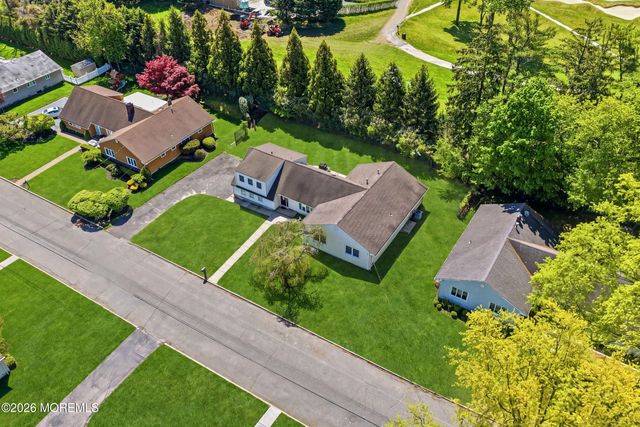9 Dwight Drive, Ocean Twp, NJ 07712