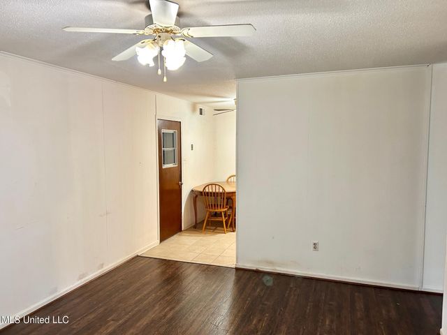 5562 Caroline Drive, Horn Lake, MS 38637
