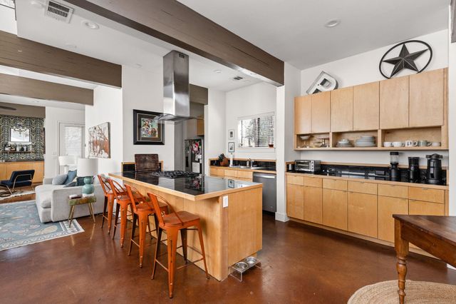 1708 Harvey ST 1, Austin, TX 78702