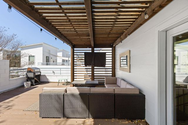 1708 Harvey ST 1, Austin, TX 78702