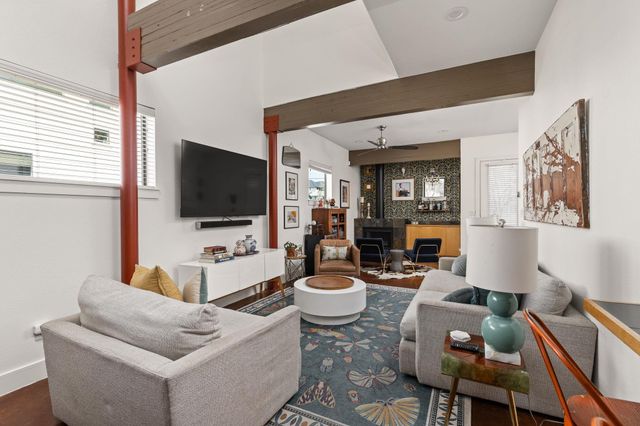 1708 Harvey ST 1, Austin, TX 78702