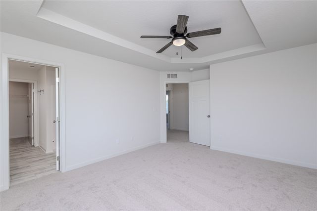 1835 Gordon Court, Norwalk, IA 50211