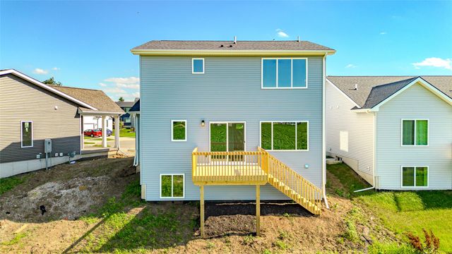 1835 Gordon Court, Norwalk, IA 50211
