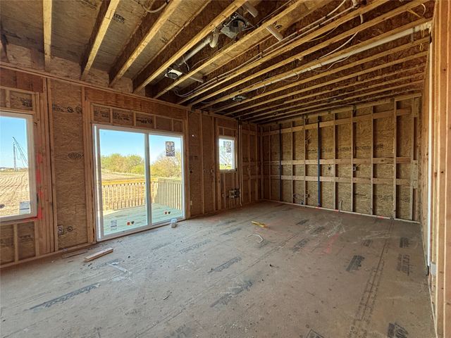 1835 Gordon Court, Norwalk, IA 50211