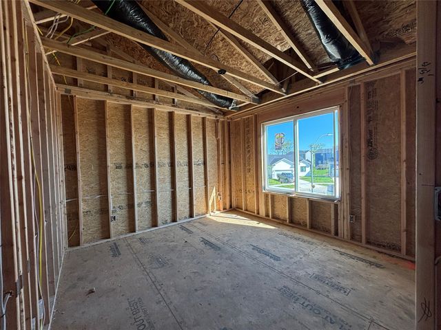 1835 Gordon Court, Norwalk, IA 50211