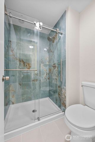 15516 21st Avenue Ct E, Tacoma, WA 98445