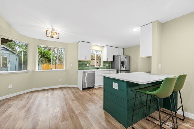 15516 21st Avenue Ct E, Tacoma, WA 98445