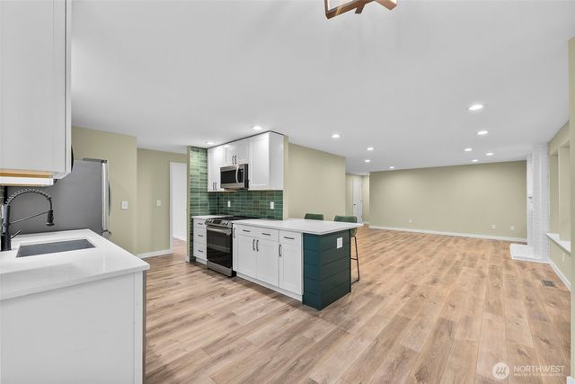 15516 21st Avenue Ct E, Tacoma, WA 98445