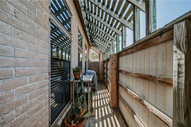 39 Rock Creek Dr 39, Corpus Christi, TX 78412