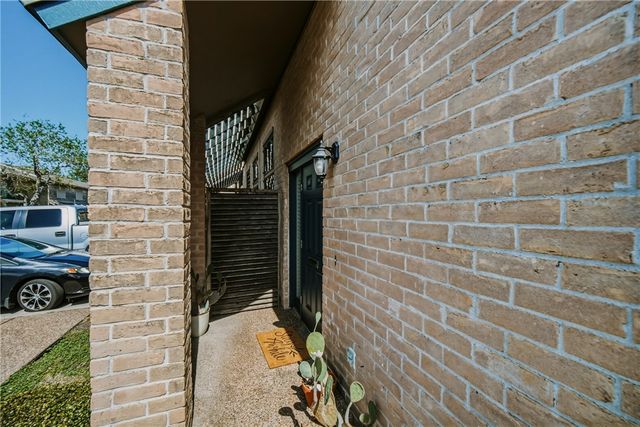 39 Rock Creek Dr 39, Corpus Christi, TX 78412