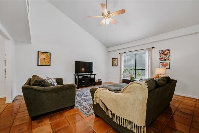 39 Rock Creek Dr 39, Corpus Christi, TX 78412