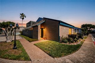 39 Rock Creek Dr 39, Corpus Christi, TX 78412