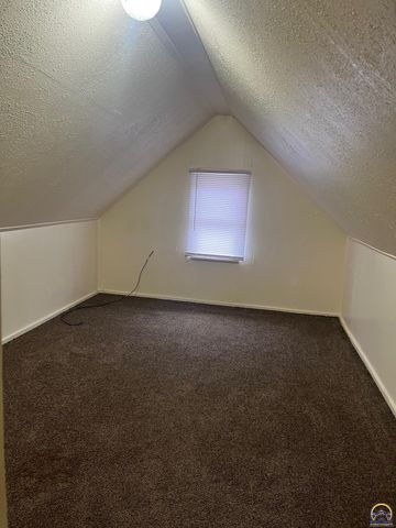 1800 SW Lincoln ST, Topeka, KS 66604