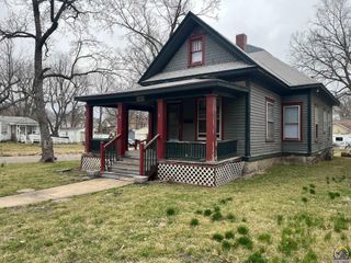1800 SW Lincoln ST, Topeka, KS 66604