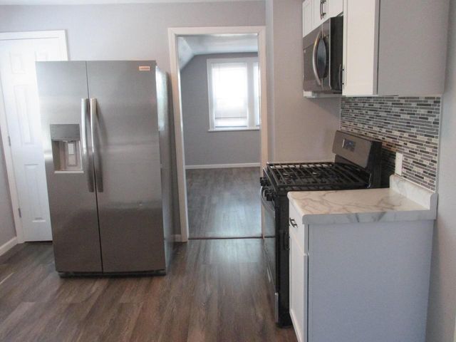 2116 W Atkinson AVENUE #2116A, Milwaukee, WI 53209