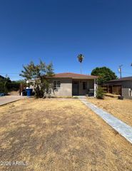 126 N HUNT Drive W, Mesa, AZ 85203