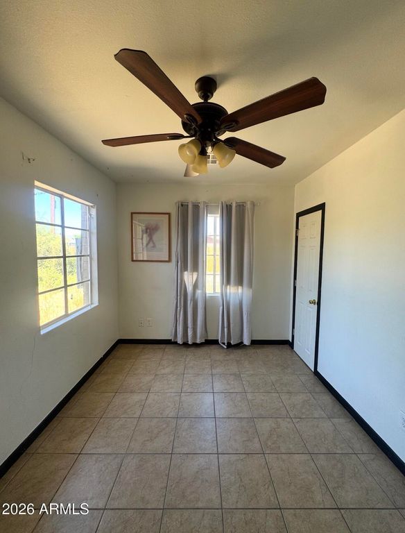 126 N HUNT Drive W, Mesa, AZ 85203 — photo 2