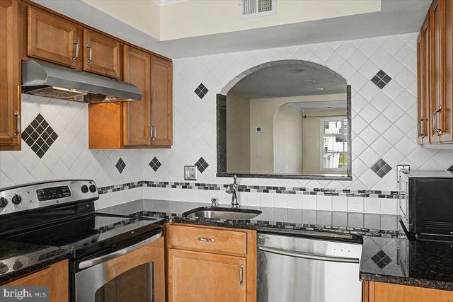 2282 SUZANN DR, Warrington, PA 18976