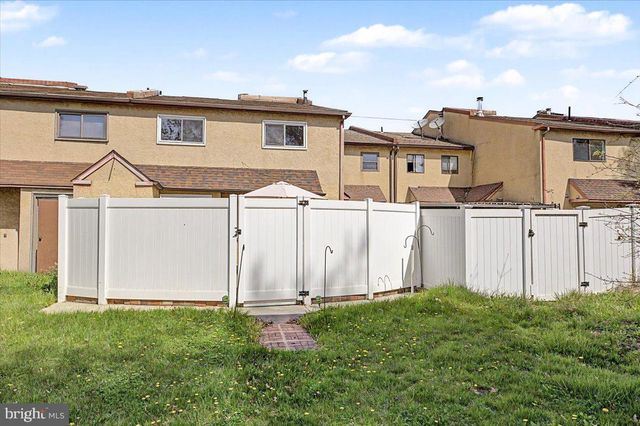 2282 SUZANN DR, Warrington, PA 18976