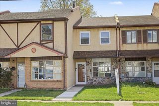 2282 SUZANN DR, Warrington, PA 18976