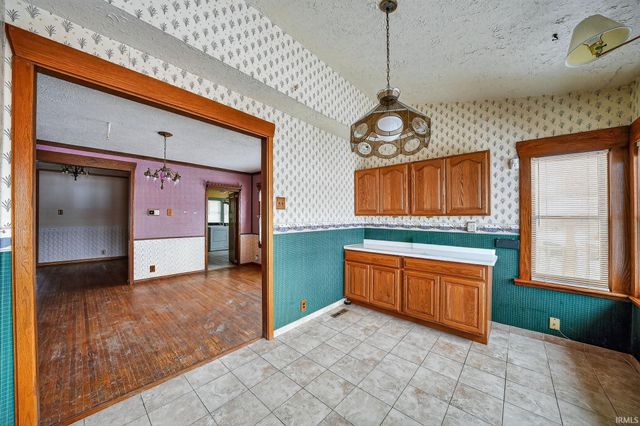 1312 E Jackson Boulevard, Elkhart, IN 46516