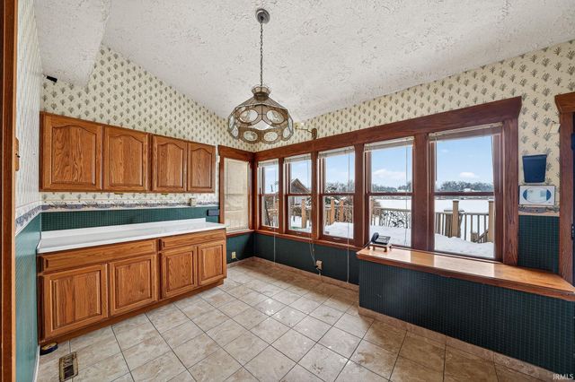 1312 E Jackson Boulevard, Elkhart, IN 46516