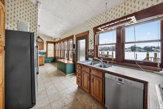 1312 E Jackson Boulevard, Elkhart, IN 46516