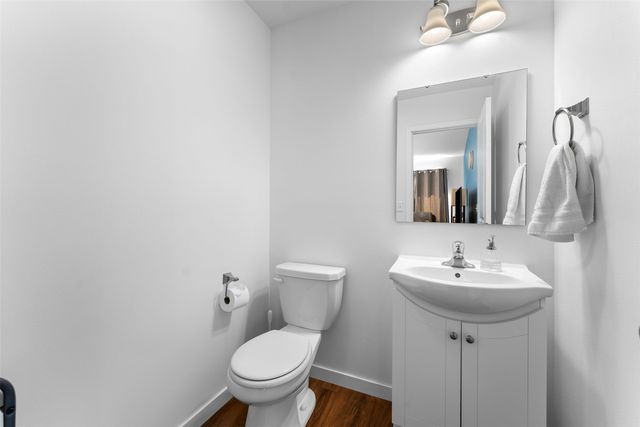 830 Nye Way, Coralville, IA 52241