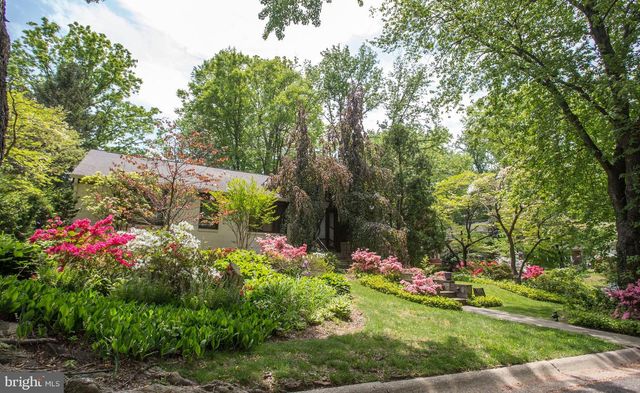 5628 KNOLLWOOD RD, Bethesda, MD 20816