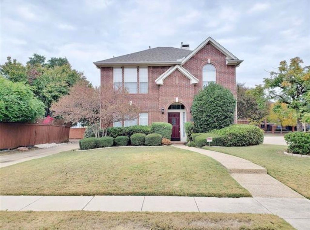 211 Moss Hill Road, Irving, TX 75063 — photo 3