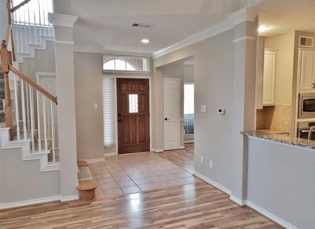 211 Moss Hill Road, Irving, TX 75063 — photo 4