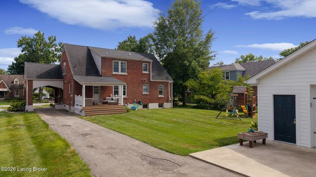3811 Hycliffe Ave, Louisville, KY 40207