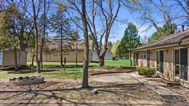287 Wilson AVENUE, Dousman, WI 53118