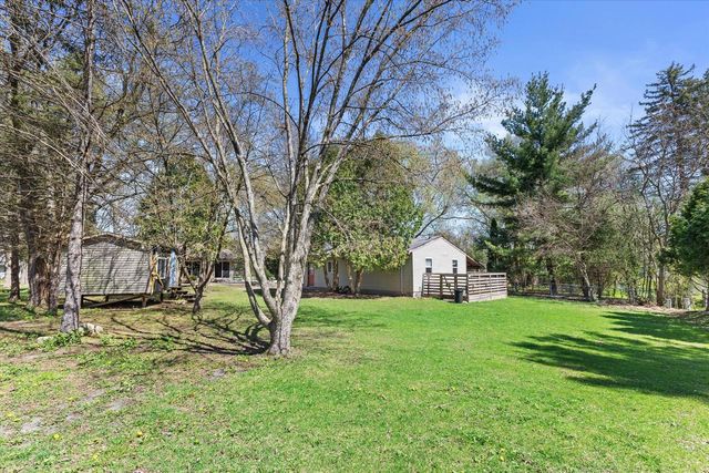 287 Wilson AVENUE, Dousman, WI 53118
