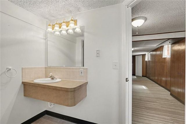 506 W Mississippi Street, Liberty, MO 64068