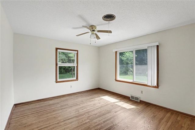 506 W Mississippi Street, Liberty, MO 64068
