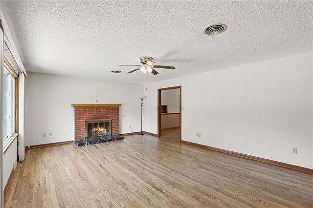 506 W Mississippi Street, Liberty, MO 64068