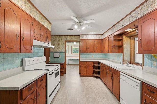 506 W Mississippi Street, Liberty, MO 64068